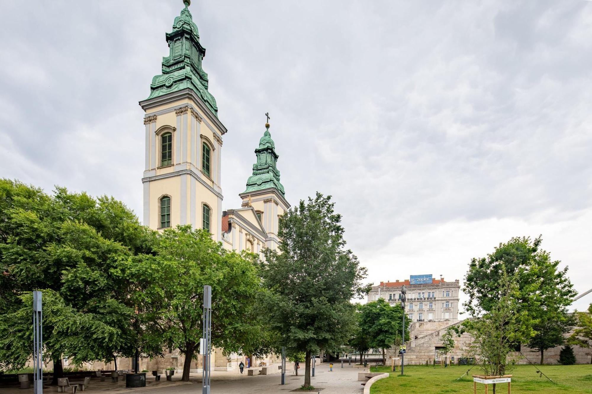 Extra Central - Large - Cozy Budapest Exterior photo